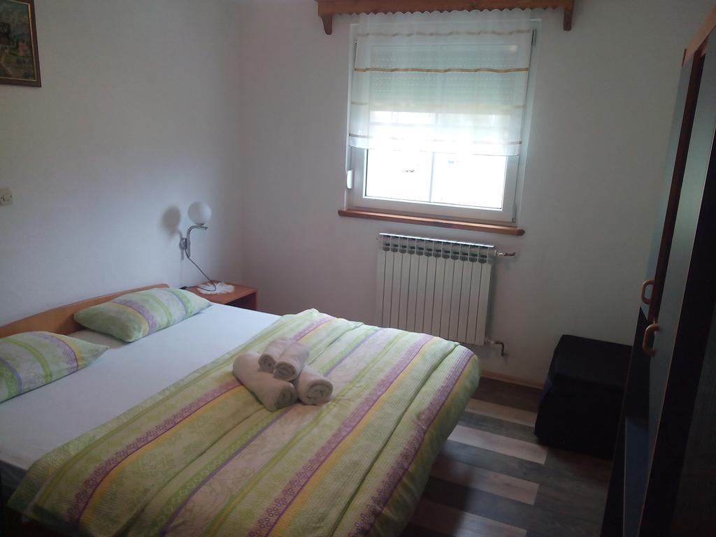 Apartments Zdravac Ουμάγκ Εξωτερικό φωτογραφία